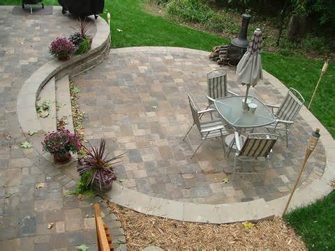 Small patio ideas to create cozy fantastic place