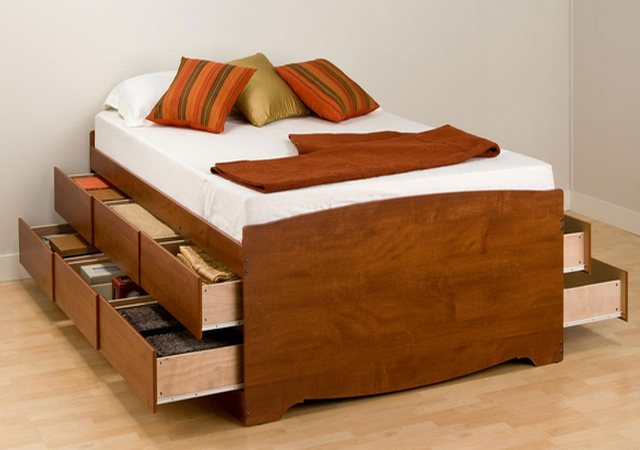 Queen size futon frame with drawers