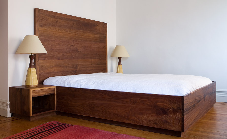 Wood bed frame bed