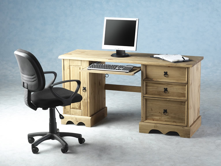 Right computer table 2