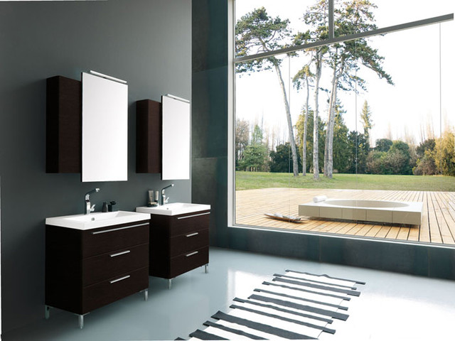 Modern bathroom mirrors