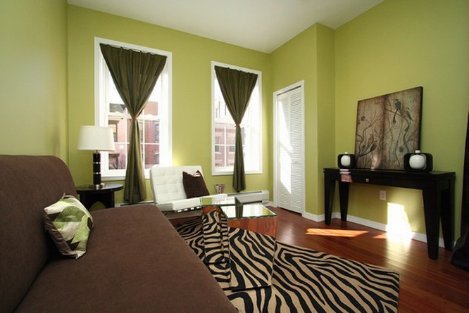 Living room pictures with brown furniture
