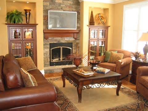 Arranging living room furniture with fireplace