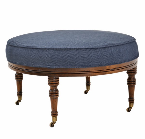 Coffee table ottoman with casters