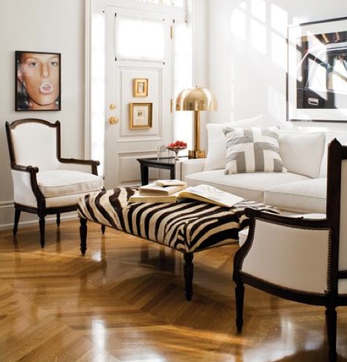 Living room arrangements with sectional sofa
