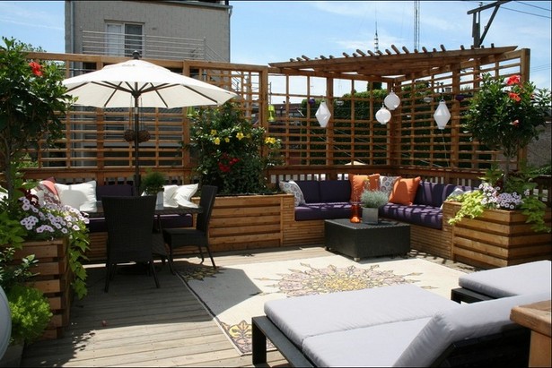 Patio decor ideas on a budget
