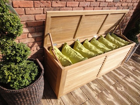 Storage chests garden