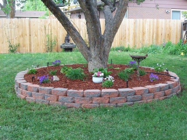 Simple Landscaping Ideas Around Trees
