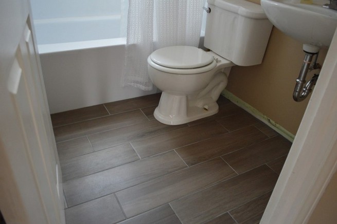 Bathroom floor tile or linoleum