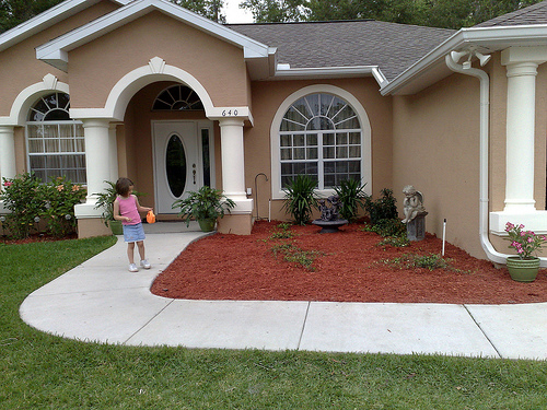 Landscaping Designs For Small Front Yard Decorating