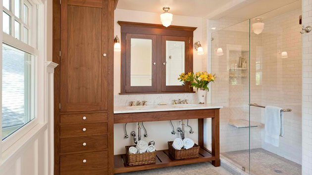 Bathroom storage cabinet with hamper