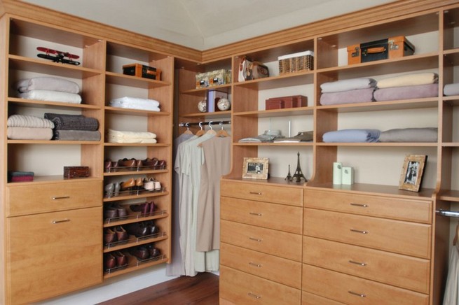 Shoe storage shelf wood
