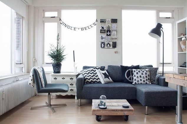 Contemporary apartment size sofas