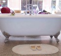 Cast iron bathtub glaze