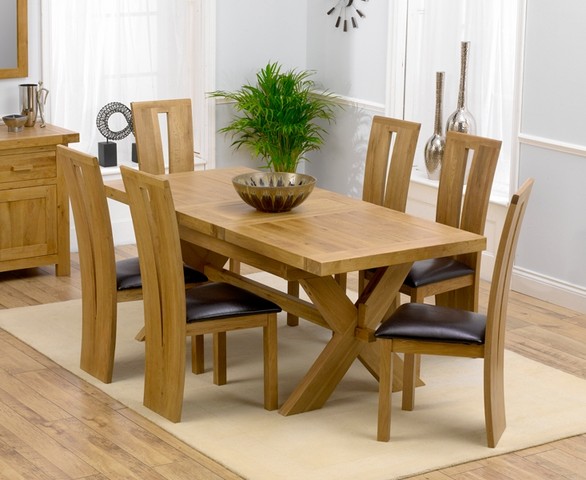 Solid wood 6 seater dining table