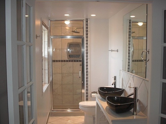 Bathroom lighting ideas for small spaces