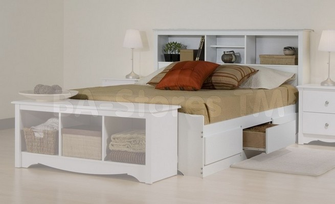 Fabric headboard with storage