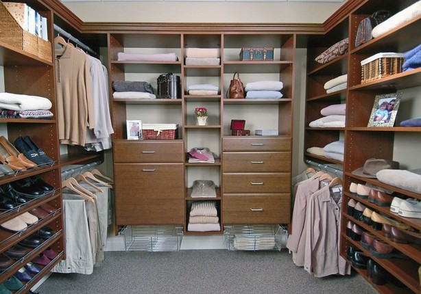 Shoe Closet Organization Tips