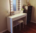 Lighted Vanity Table And Chair